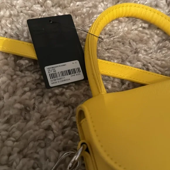 💛 NWT Yellow Purse Forever21 - Picture 2 of 3